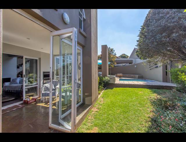 4 BEDROOM HOUSE FOR SALE IN CEDAR LAKES